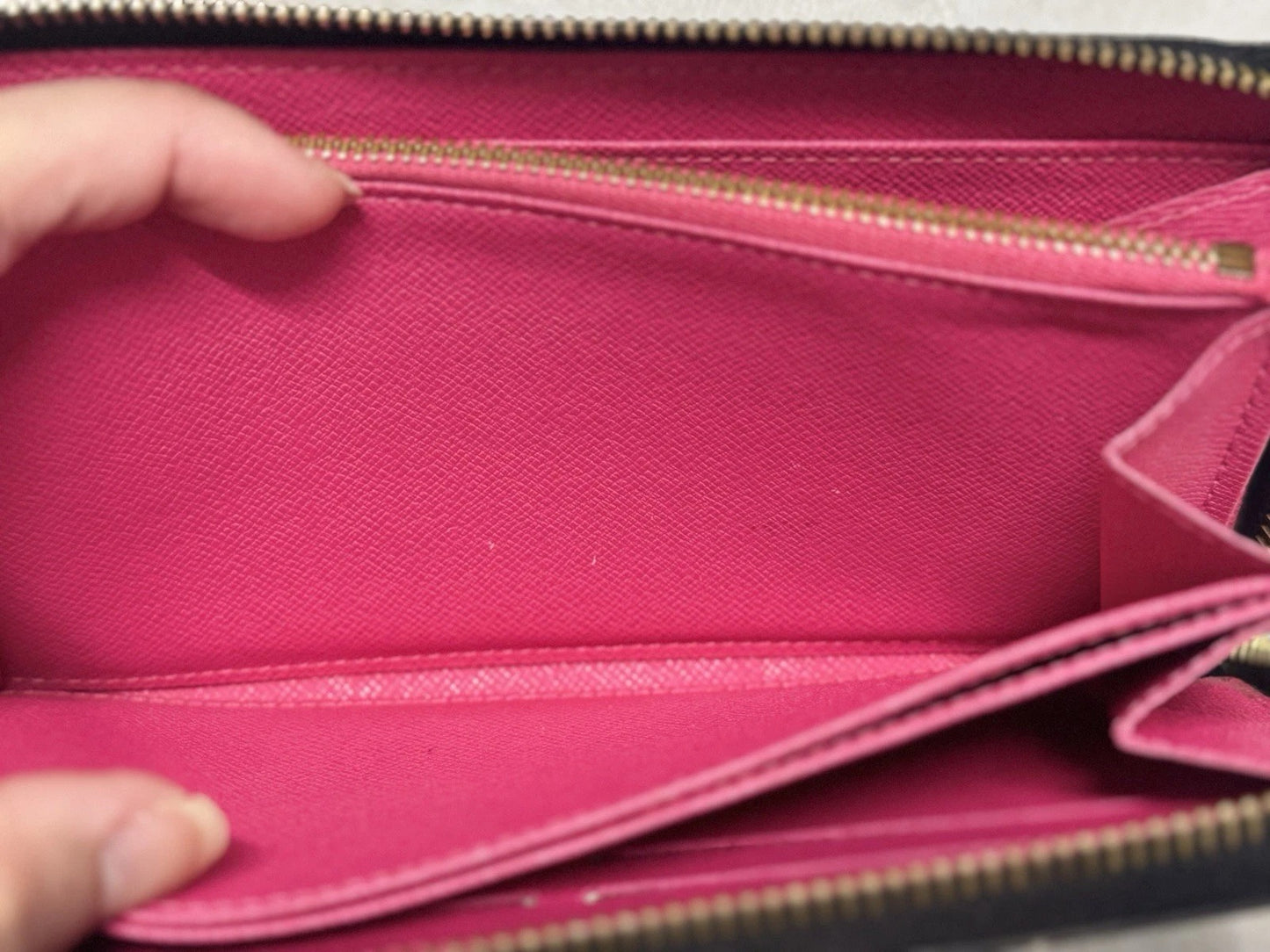 Louis Vuitton Murakami Zippy Wallet