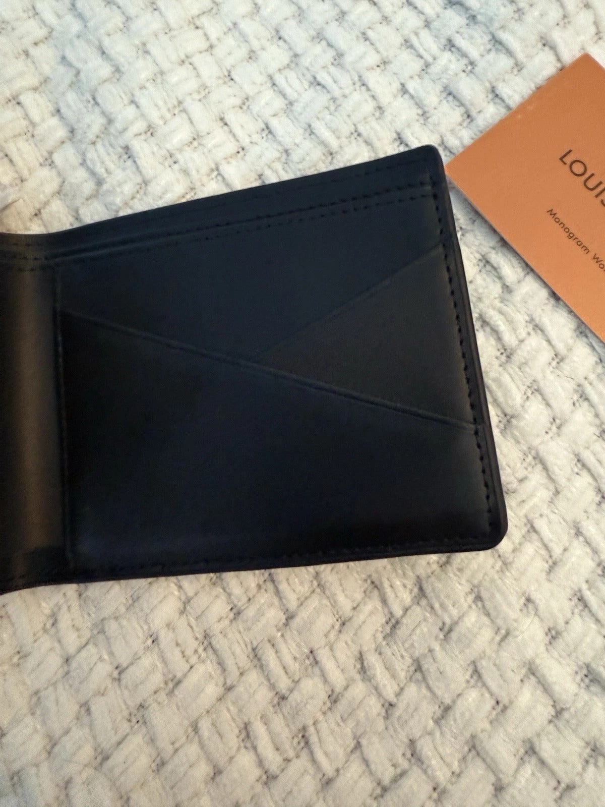Louis Vuitton Men Bifold Wallet